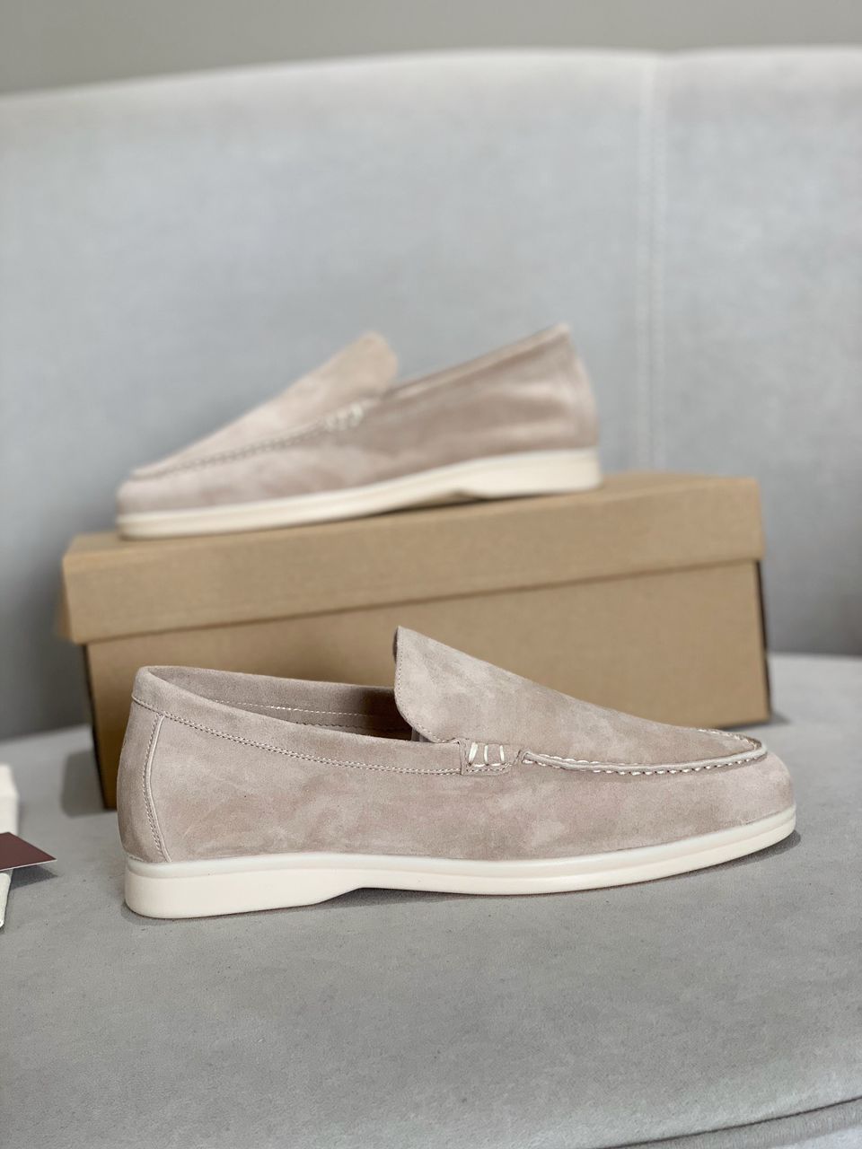 Loro Piana Open Walk Camurça Bege