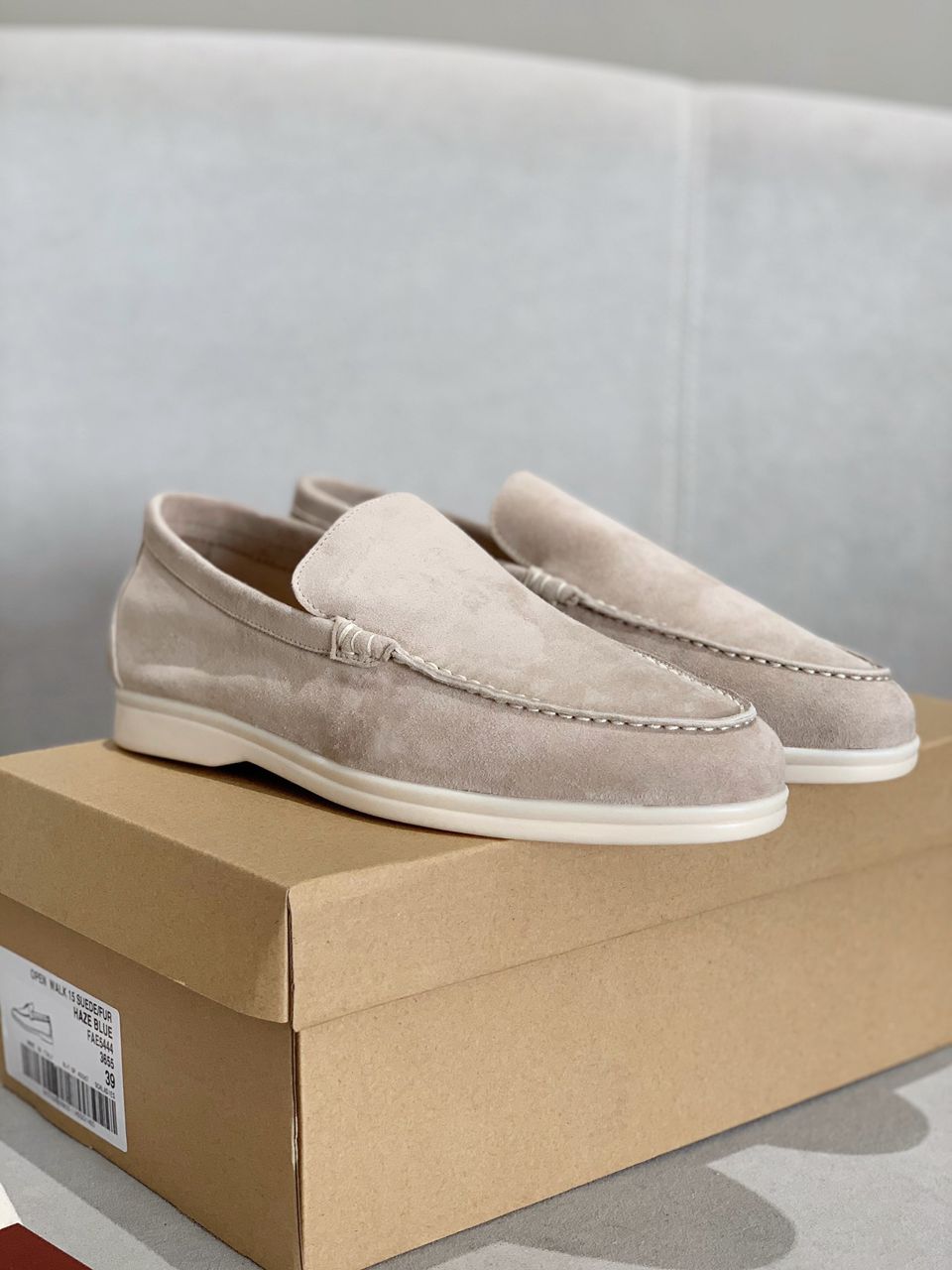 Loro Piana Open Walk Camurça Bege ( Pronta entrega )
