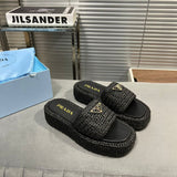 Prada Sandália flatform em crochê