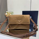 Bolsa Prada Traveller Small Padded Re-Nylon Shoulder Bag
