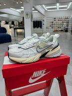 Nike V2K Run
