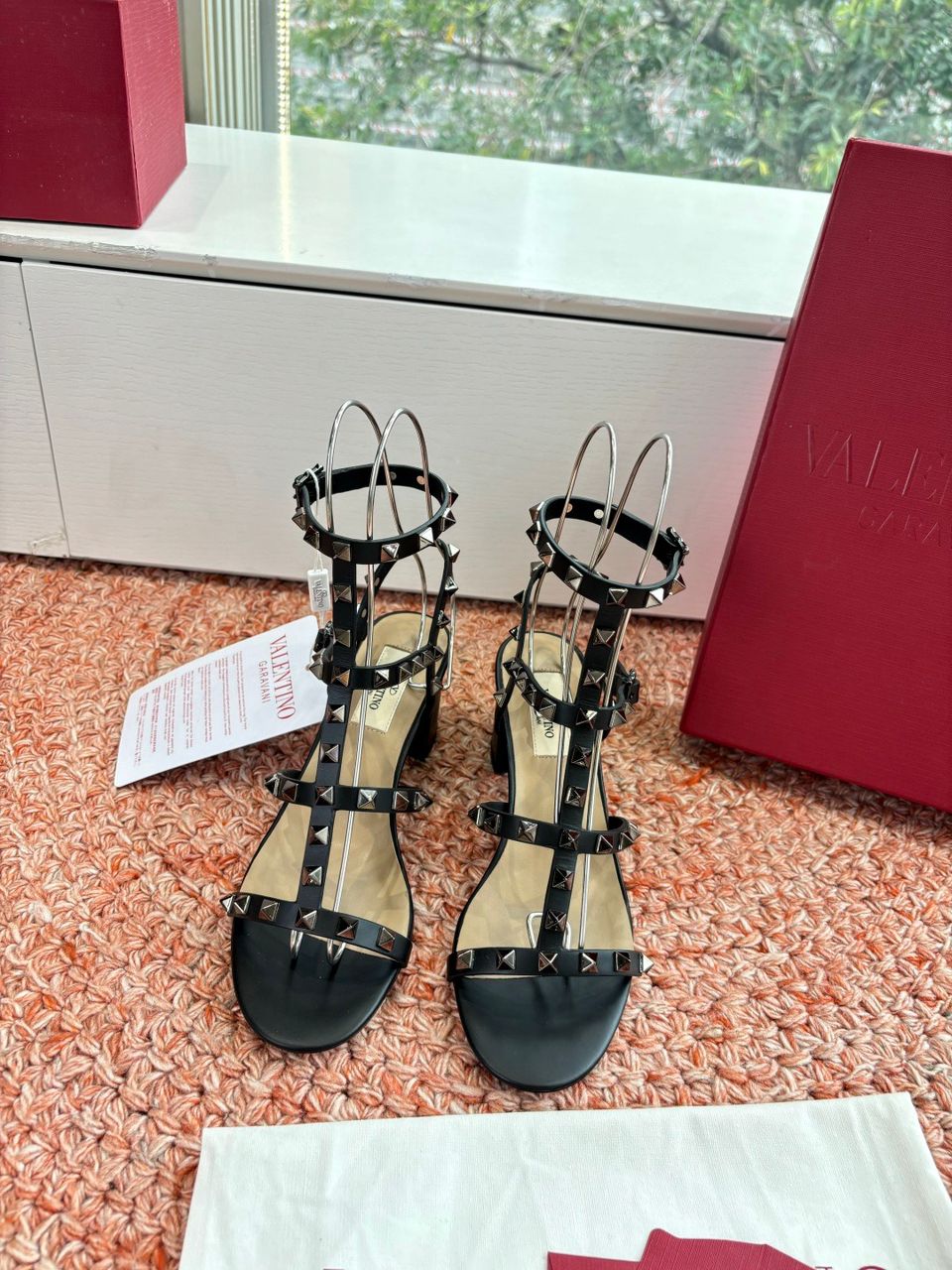 Valentino Garavani Rockstud Sandal