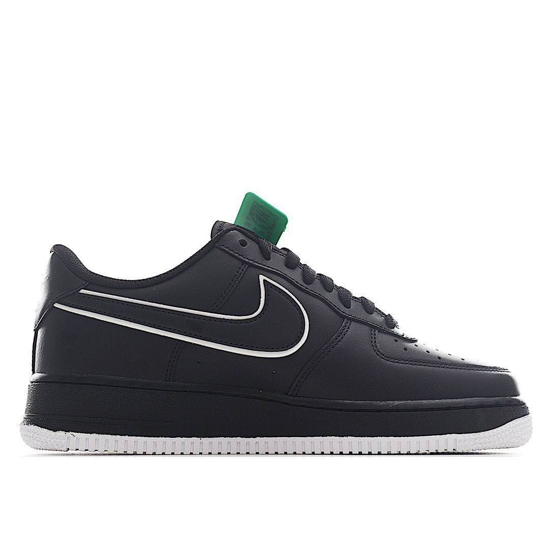 Nike Air Force 1 '07