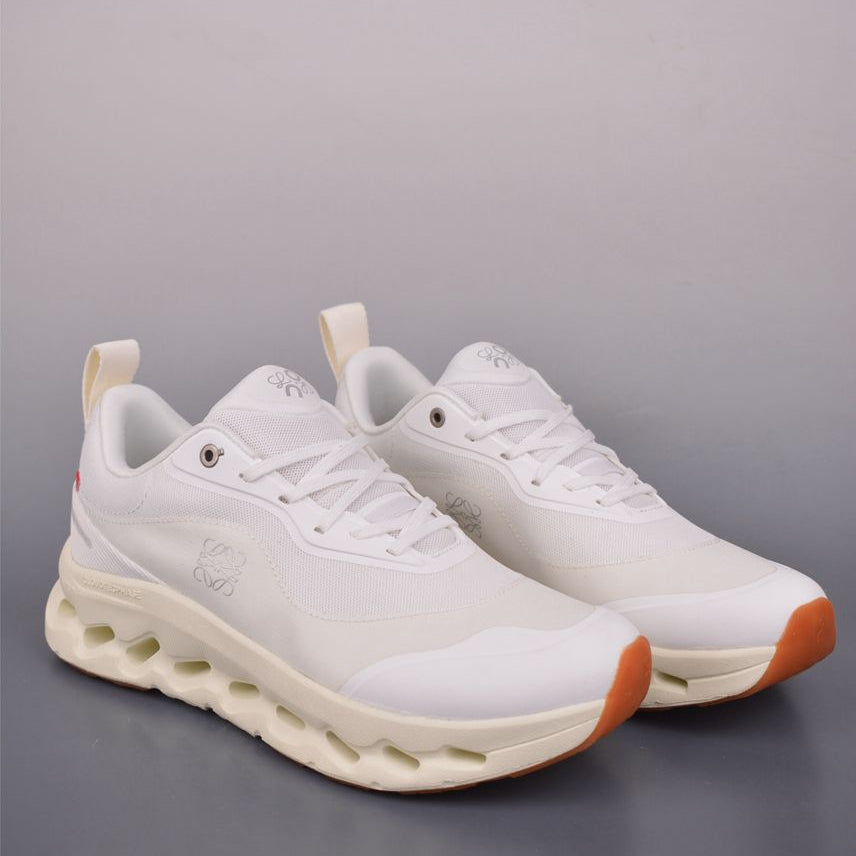 LOEWE x On Cloudtilt off-white