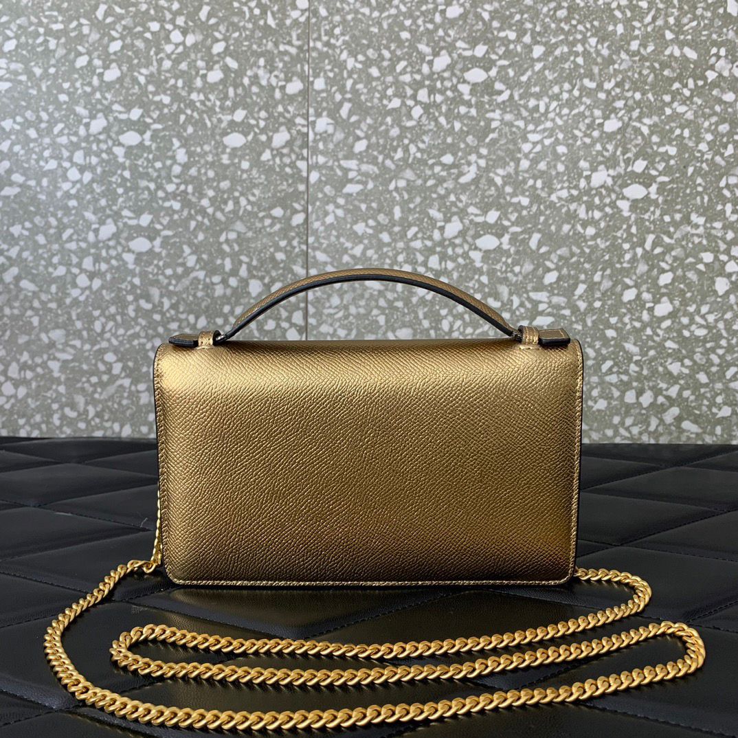 Valentino Garavani VLogo Signature