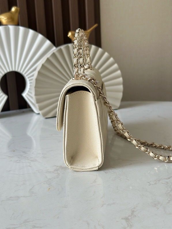 Chanel Top Handle Wallet on Chain off-white
