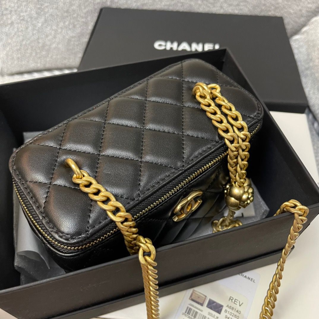 Chanel Top Handle Vanity Case black red
