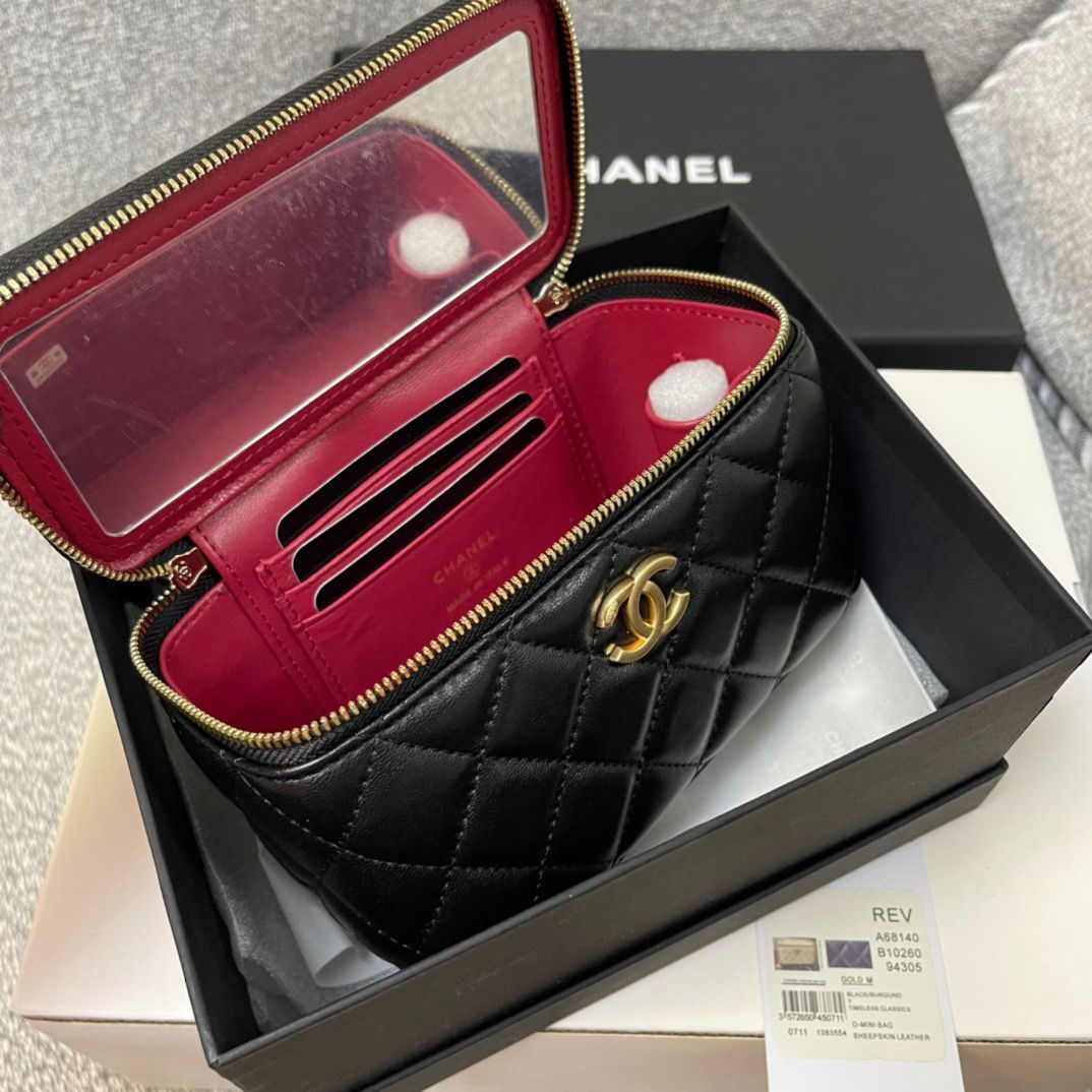 Chanel Top Handle Vanity Case black red