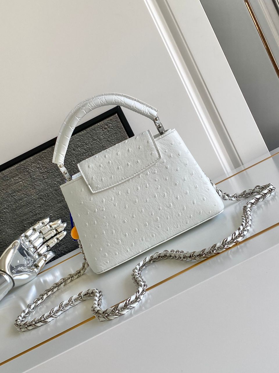 Louis Vuitton Capucines Mini