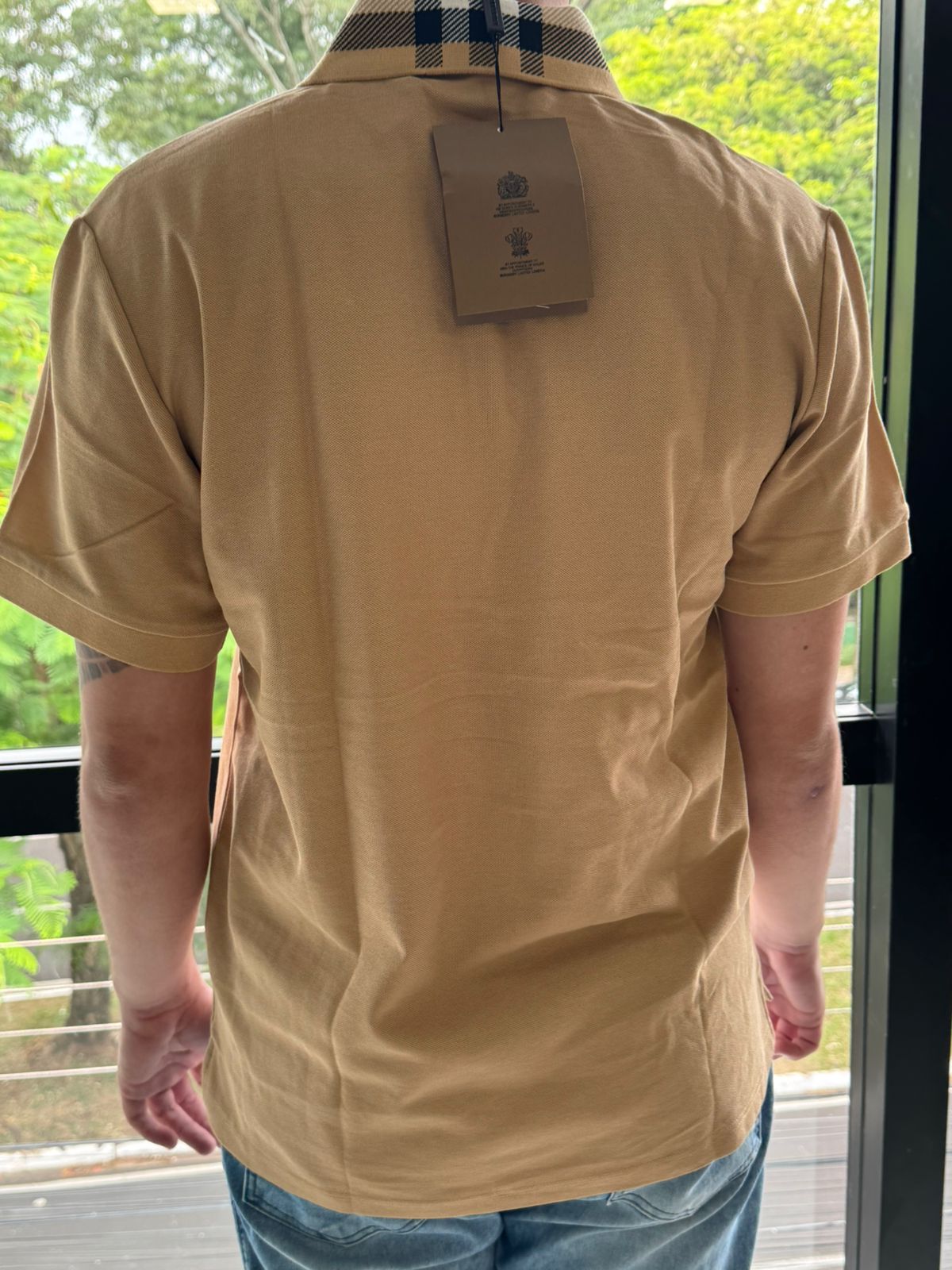 Camiseta Burb. ( Pronta entrega )