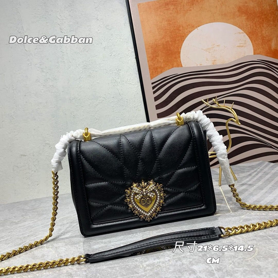 Dolce & Gabbana Devotion