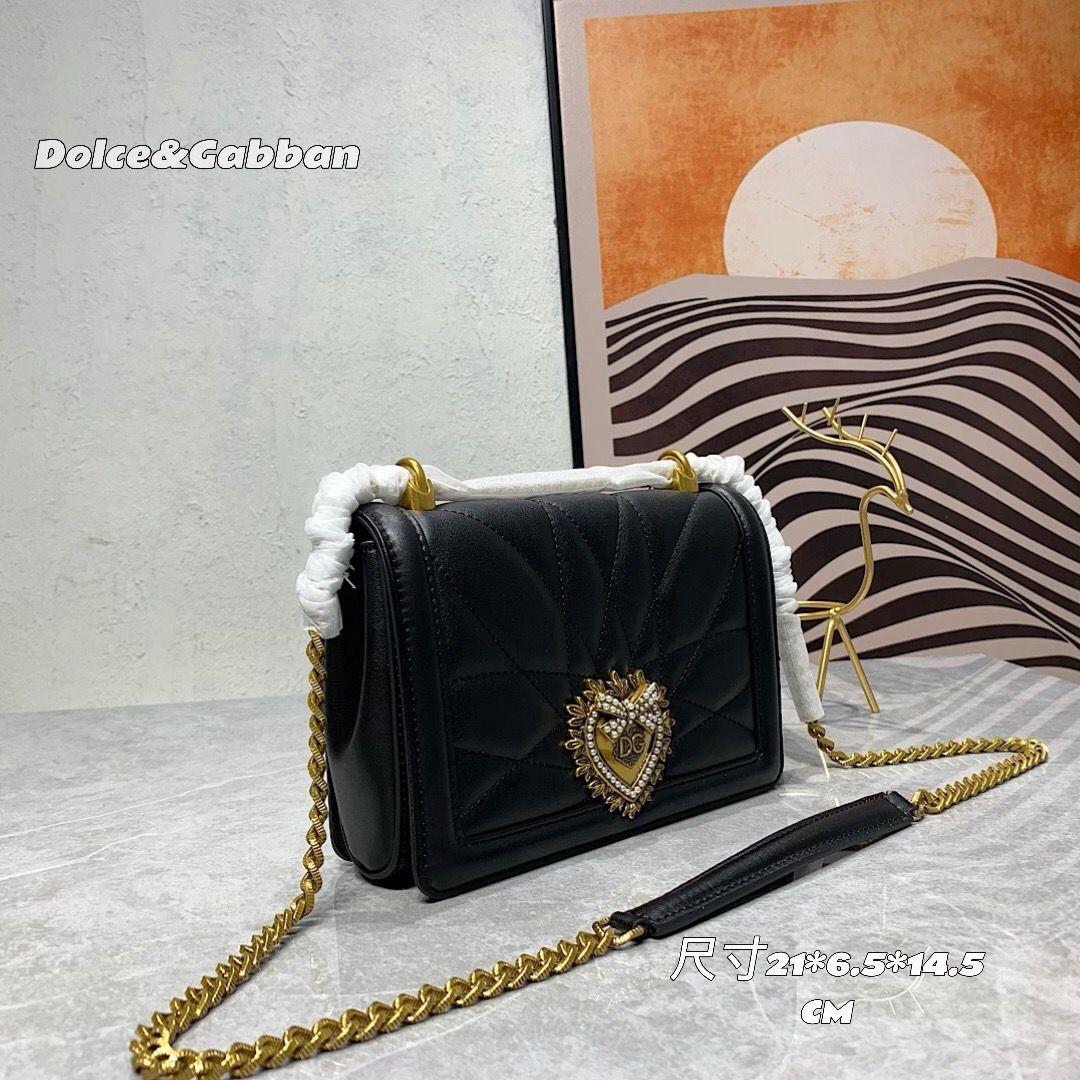 Dolce & Gabbana Devotion