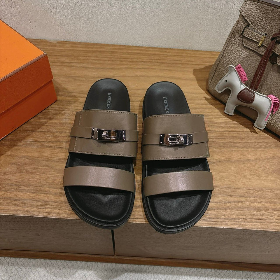 Hermes Milano Brown.