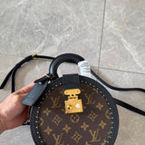 Bolsa Louis Vuitton Boîte Chapeau