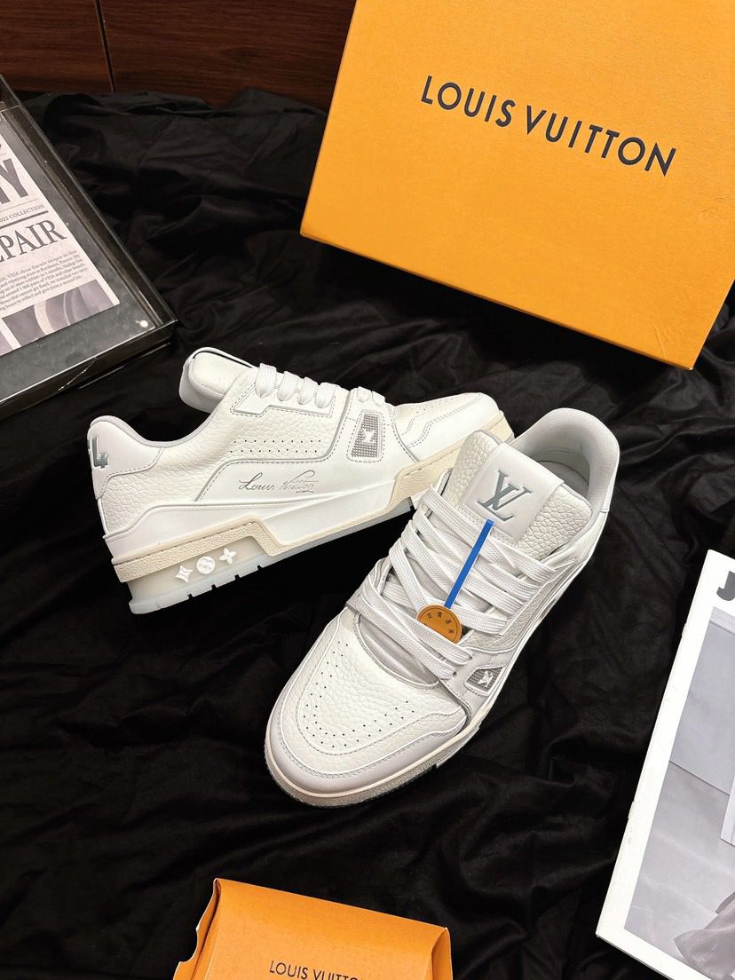 Trainer #54 White.