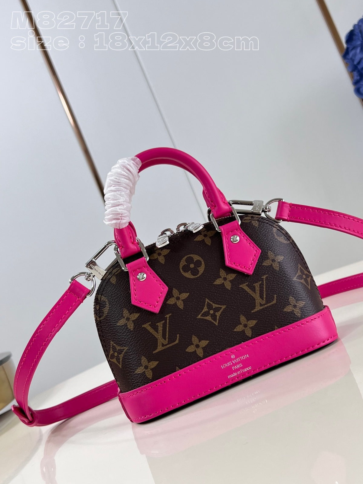 LV Alma Nano em canvas Monogram Pink