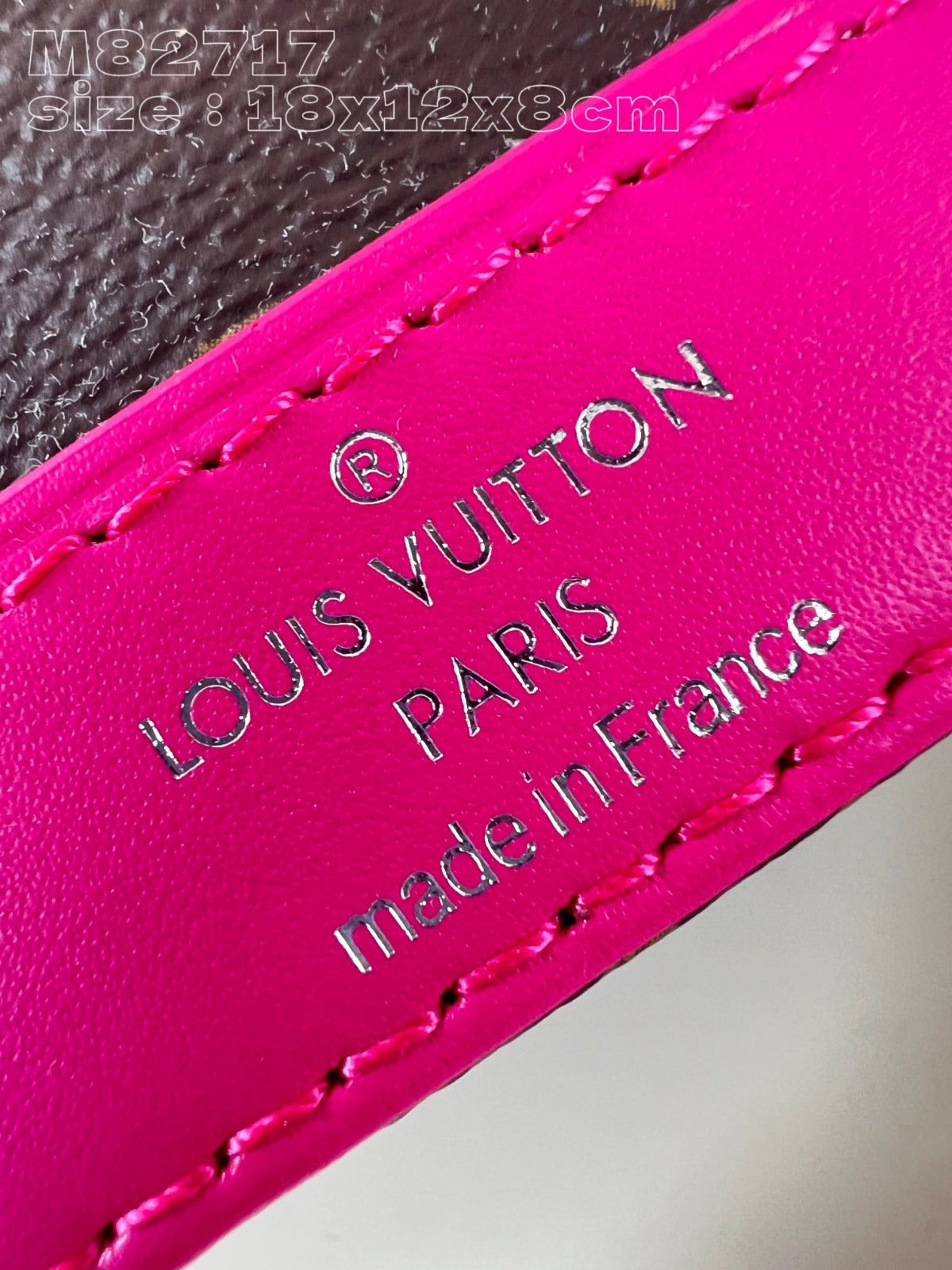 LV Alma Nano em canvas Monogram Pink