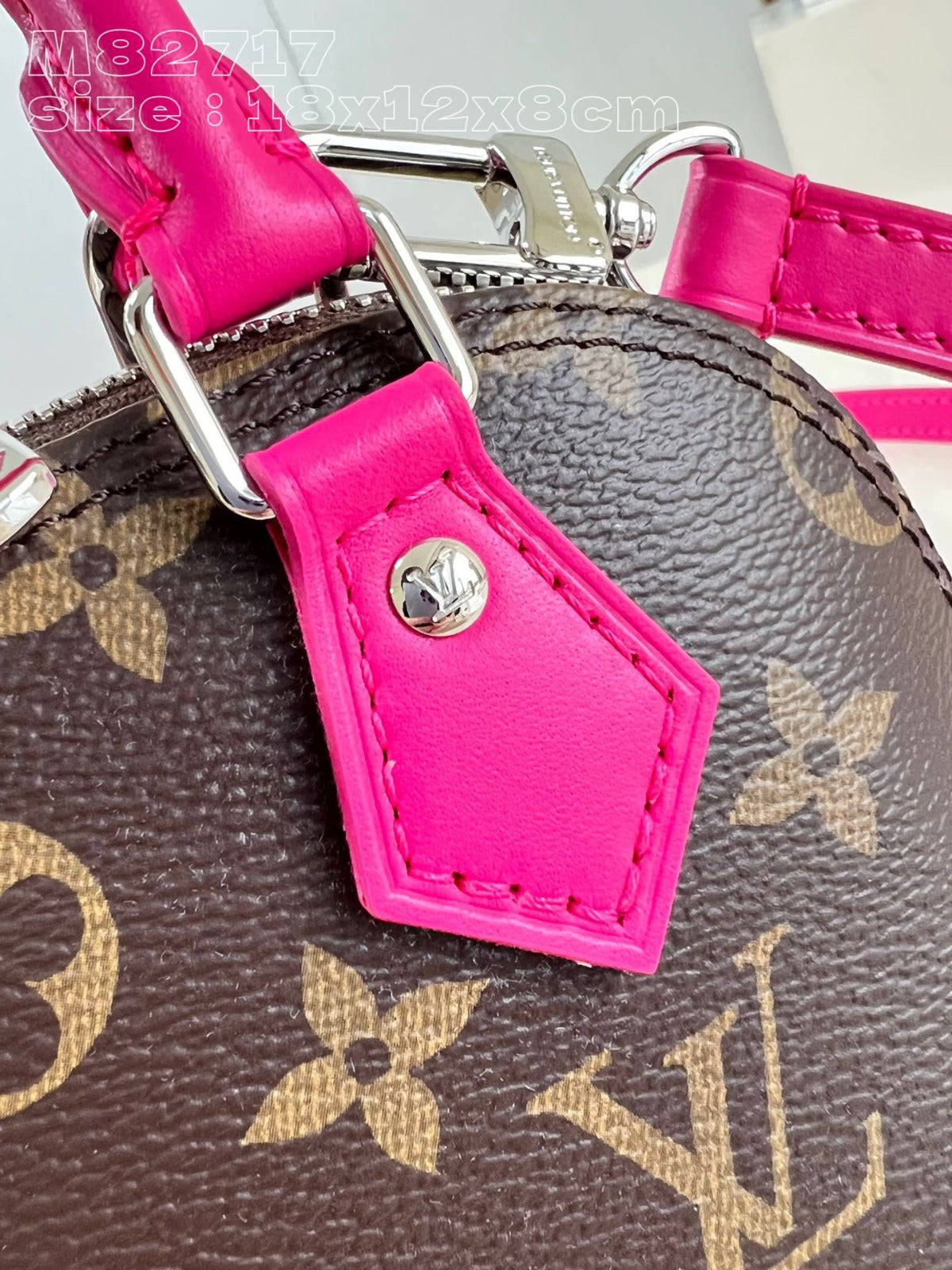 LV Alma Nano em canvas Monogram Pink