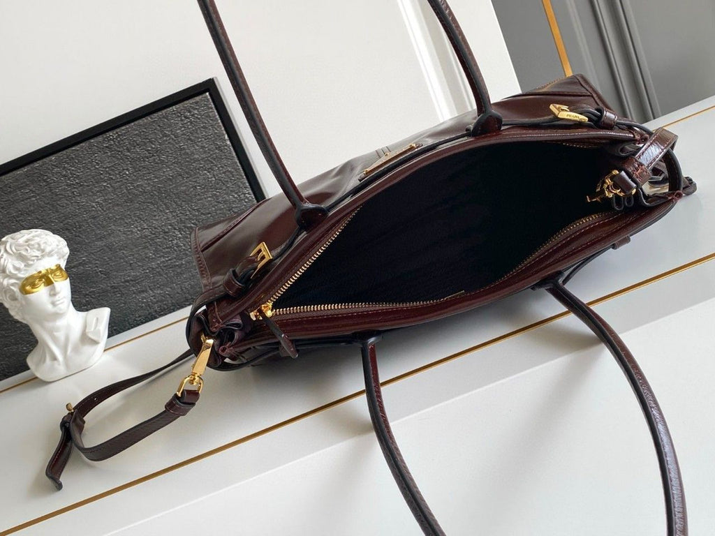 Bolsa Prada Richard Bordô