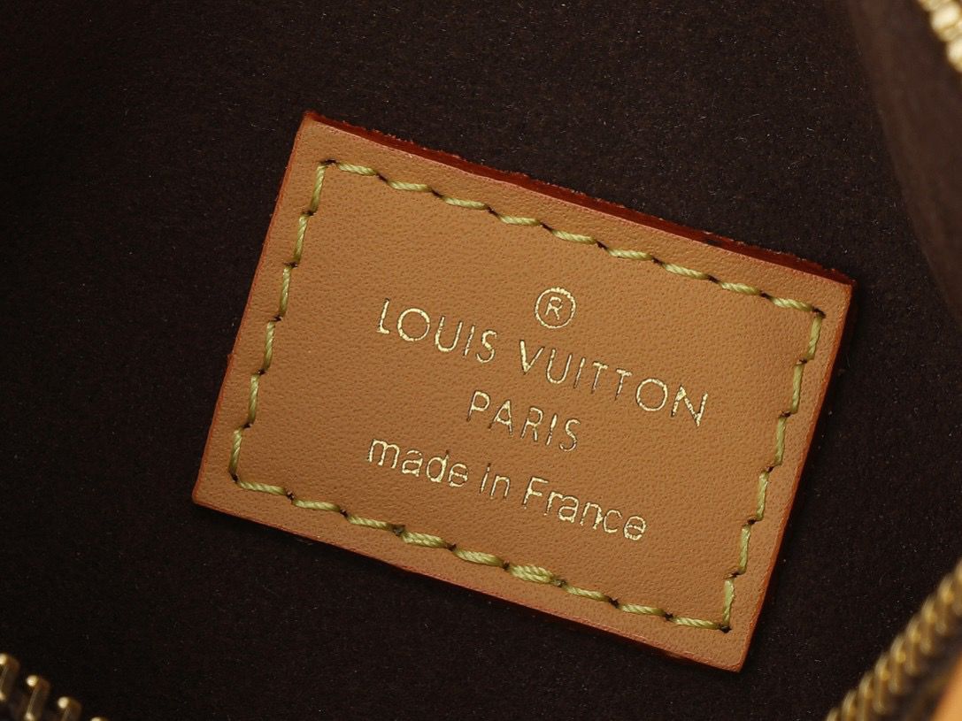 Bolsa Louis Vuitton Side Trunk MM