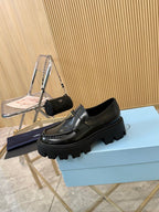 Mocassim Prada Black Gold