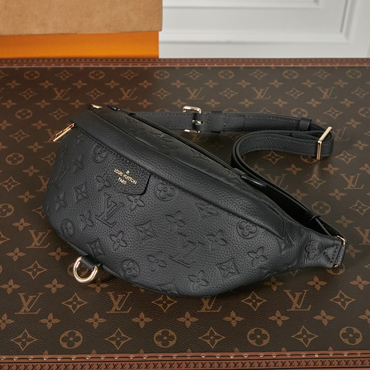 Louis Vuitton Bumbag Monogram Empreinte Black