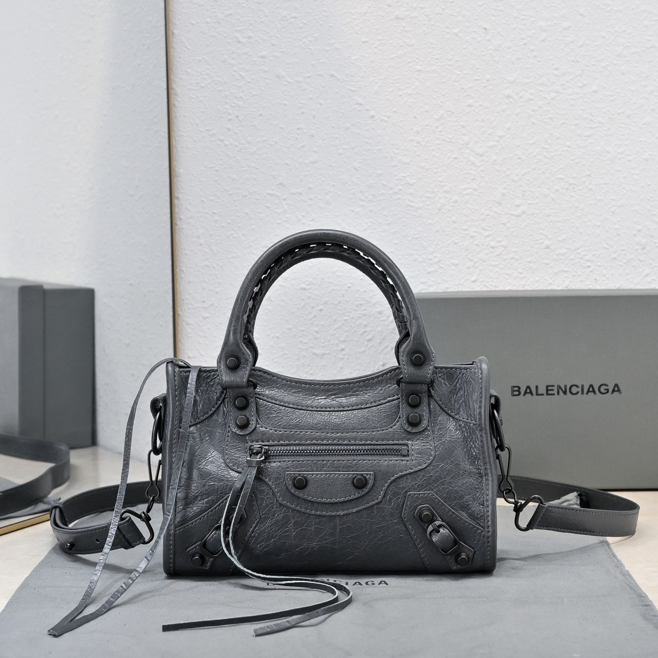 Bolsa Balenciaga Le City Mini
