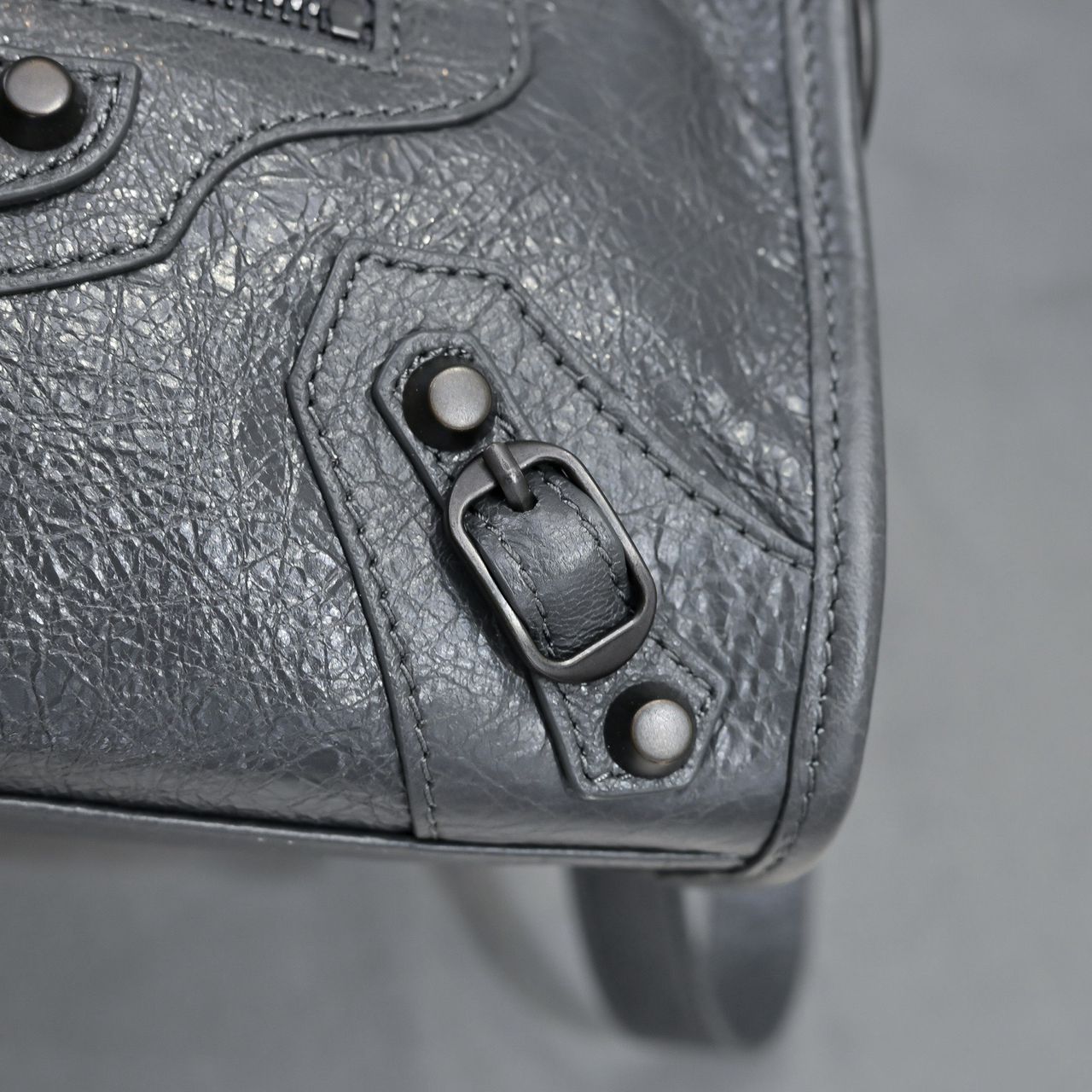 Bolsa Balenciaga Le City Mini