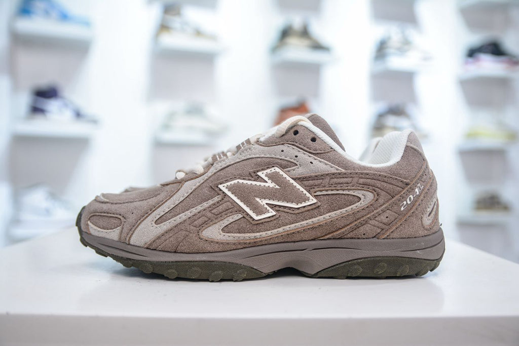 New Balance 204L Mushroom Arid Stone.