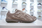 New Balance 204L Mushroom Arid Stone.