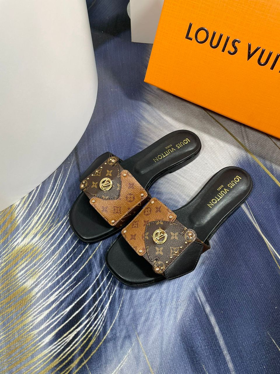 Louis Vuitton Monogram Slide Sandal Brown .
