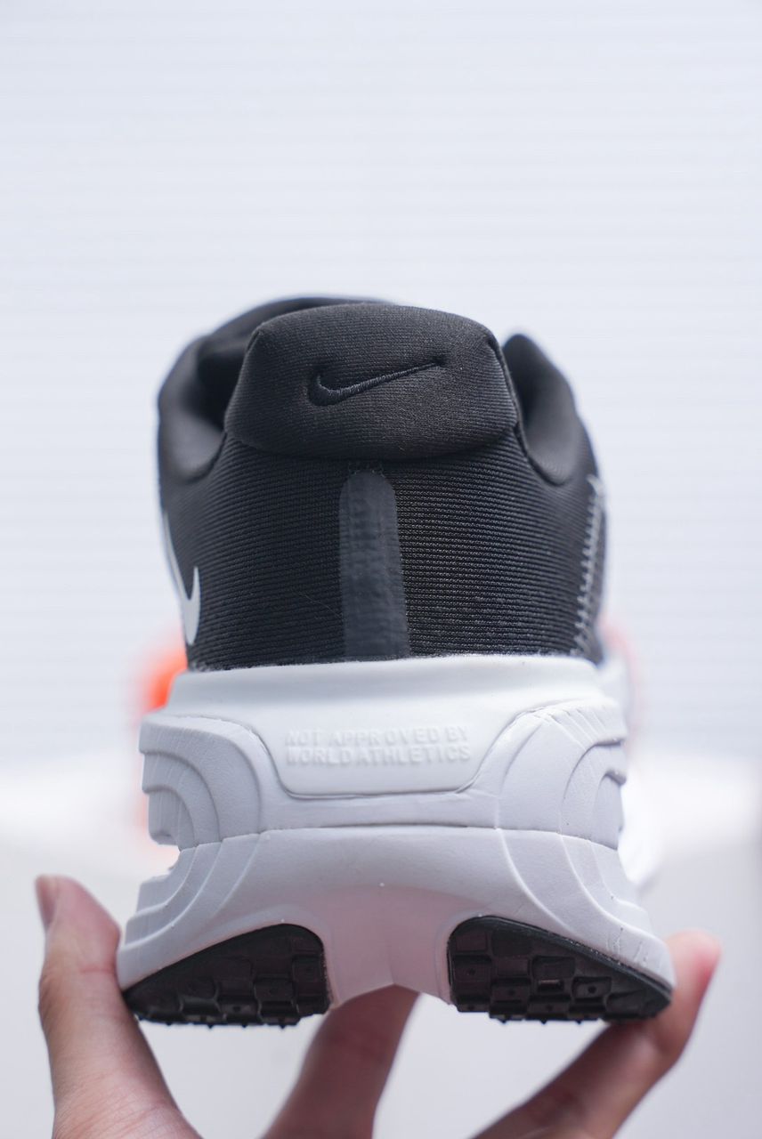 Nike Vomero Premium
