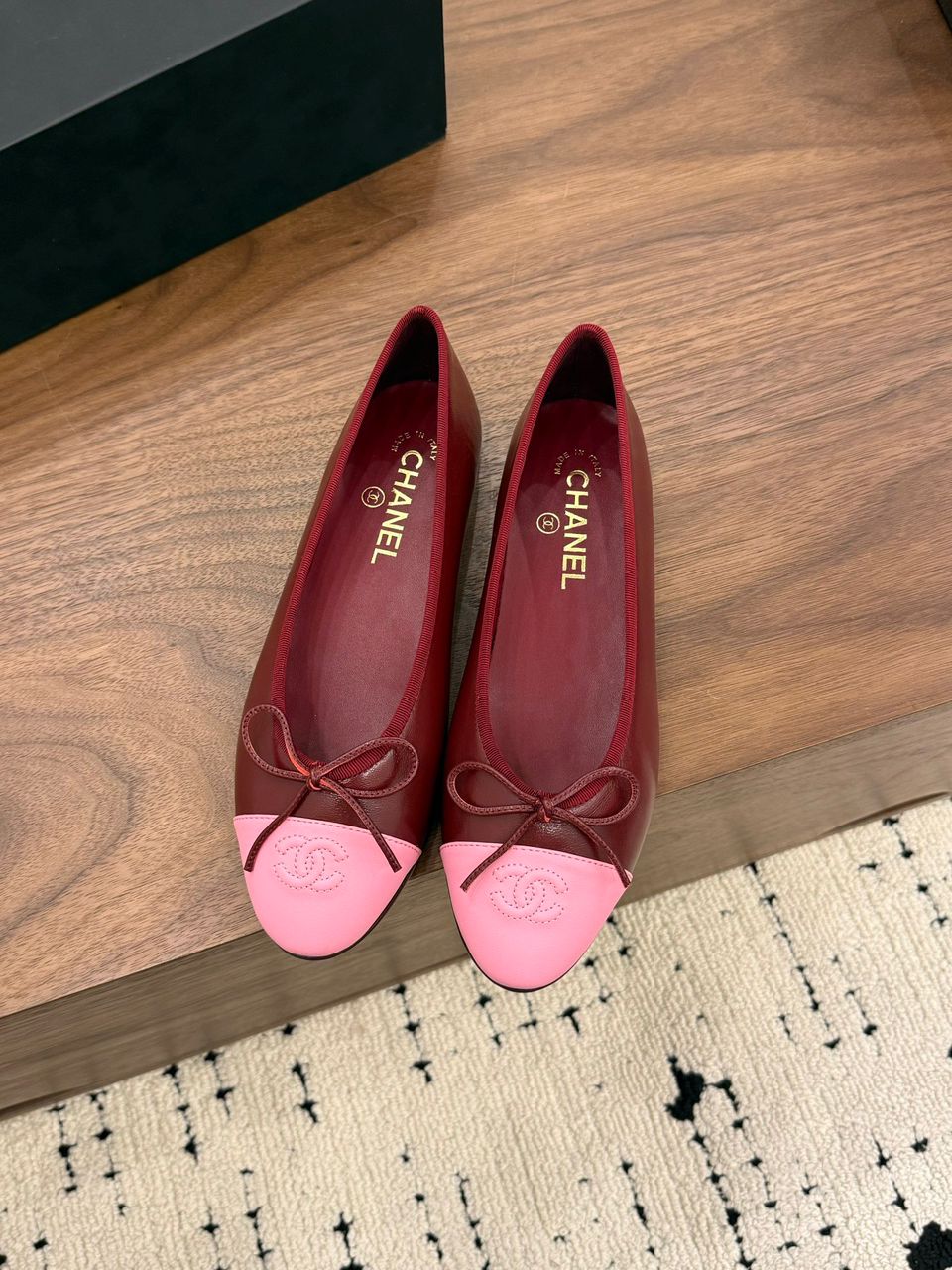 Chanel Cap Toe Ballet Flat Red/Pink .