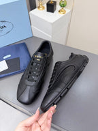 Prada Montecarlo Re-Edition Black 2005 .