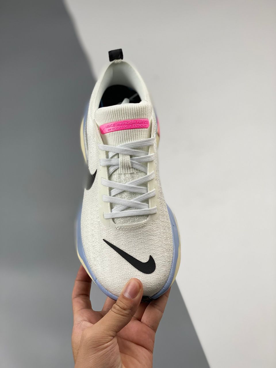Nike ZoomX Invincible Run Flyknit 3