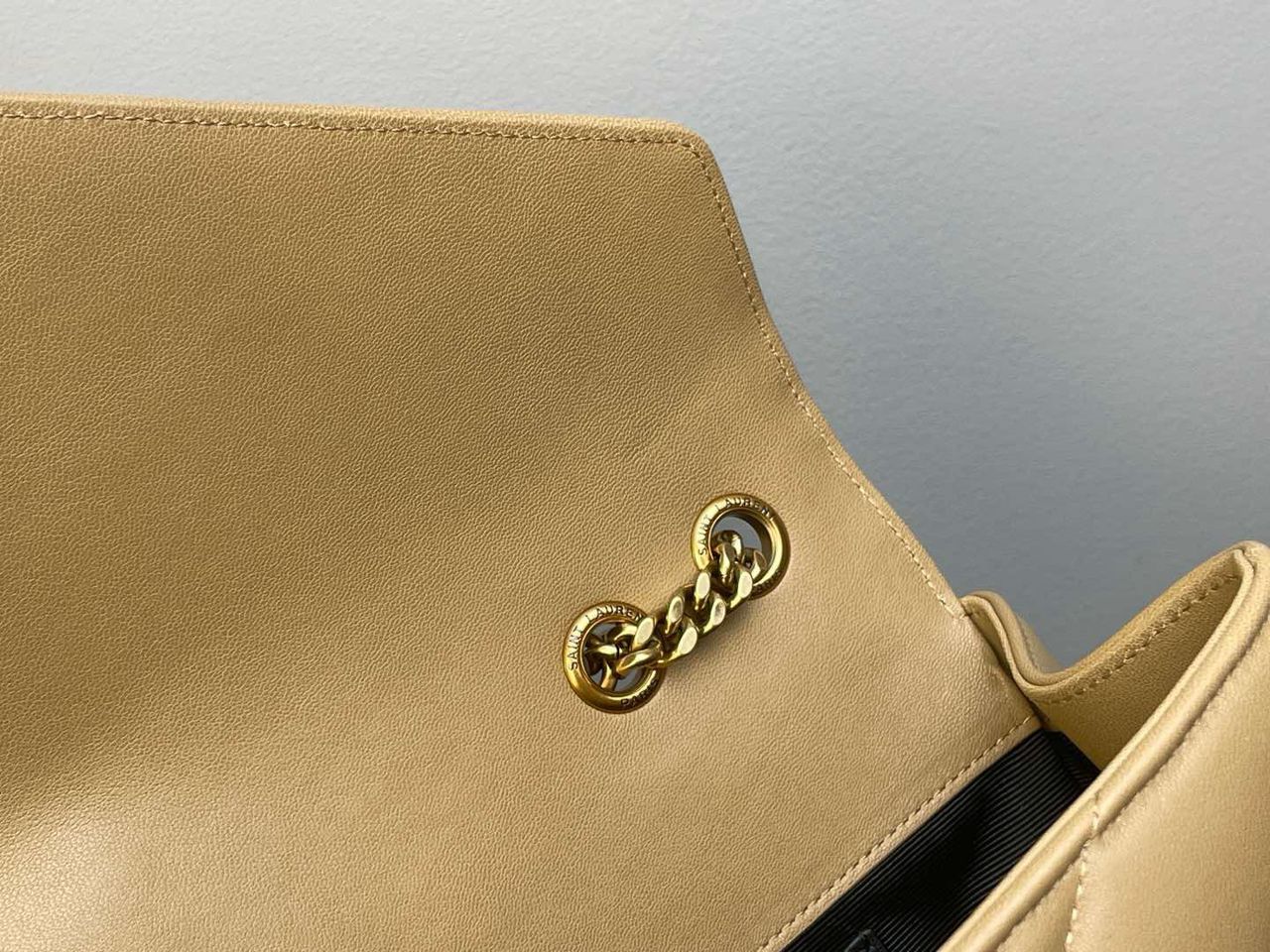 Bolsa Yves Saint Laurent Loulou Large