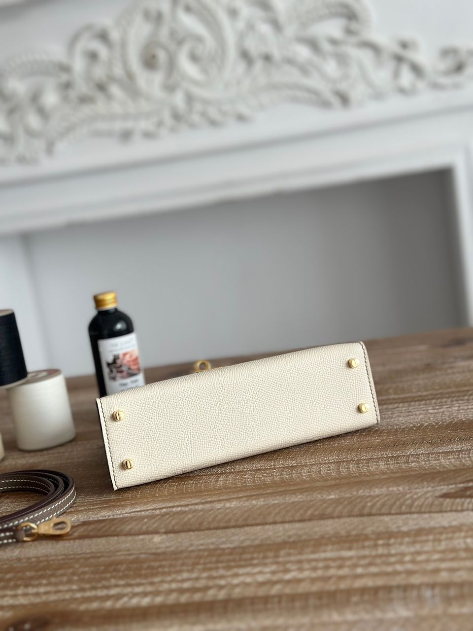 Hermès Kelly Wallet Bicolor Off White  Brown Gold Hardware .