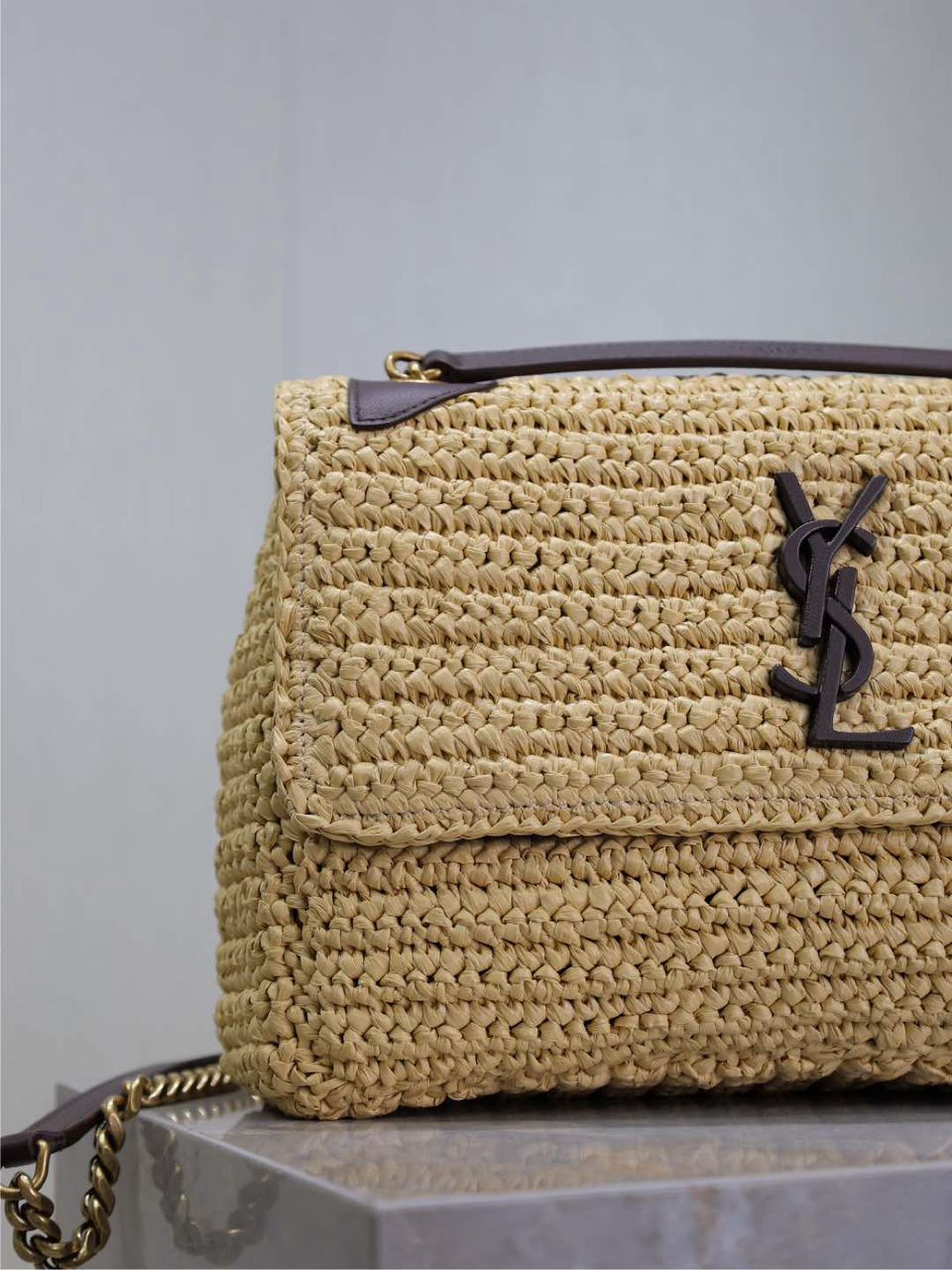 Saint Laurent Niki Medium Raffia Chain Bag Natural Preto .