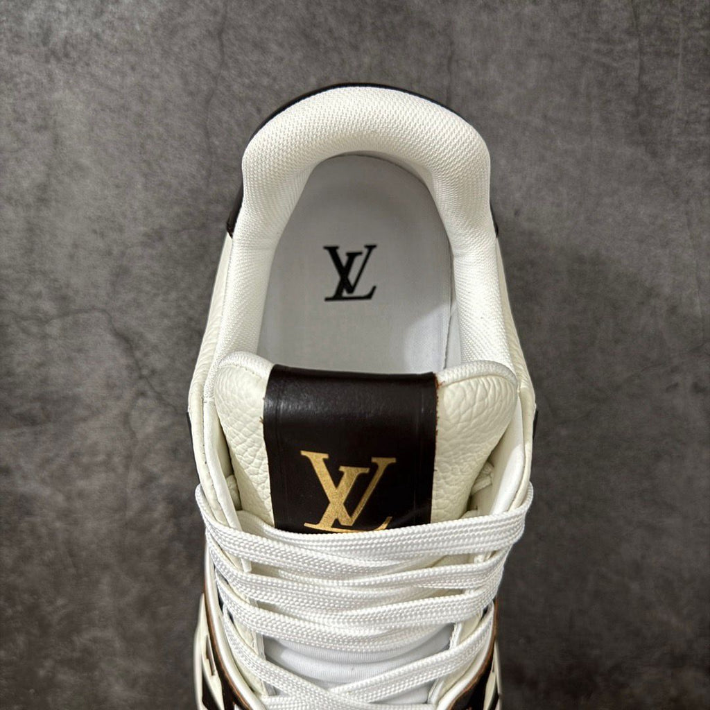Louis Vuitton Trainer #54 White Black