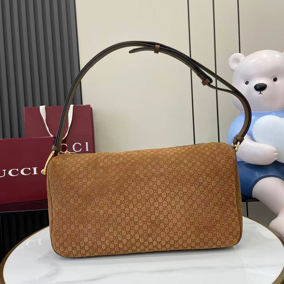 Gucci GG Shoulder Bag Canvas Brown .