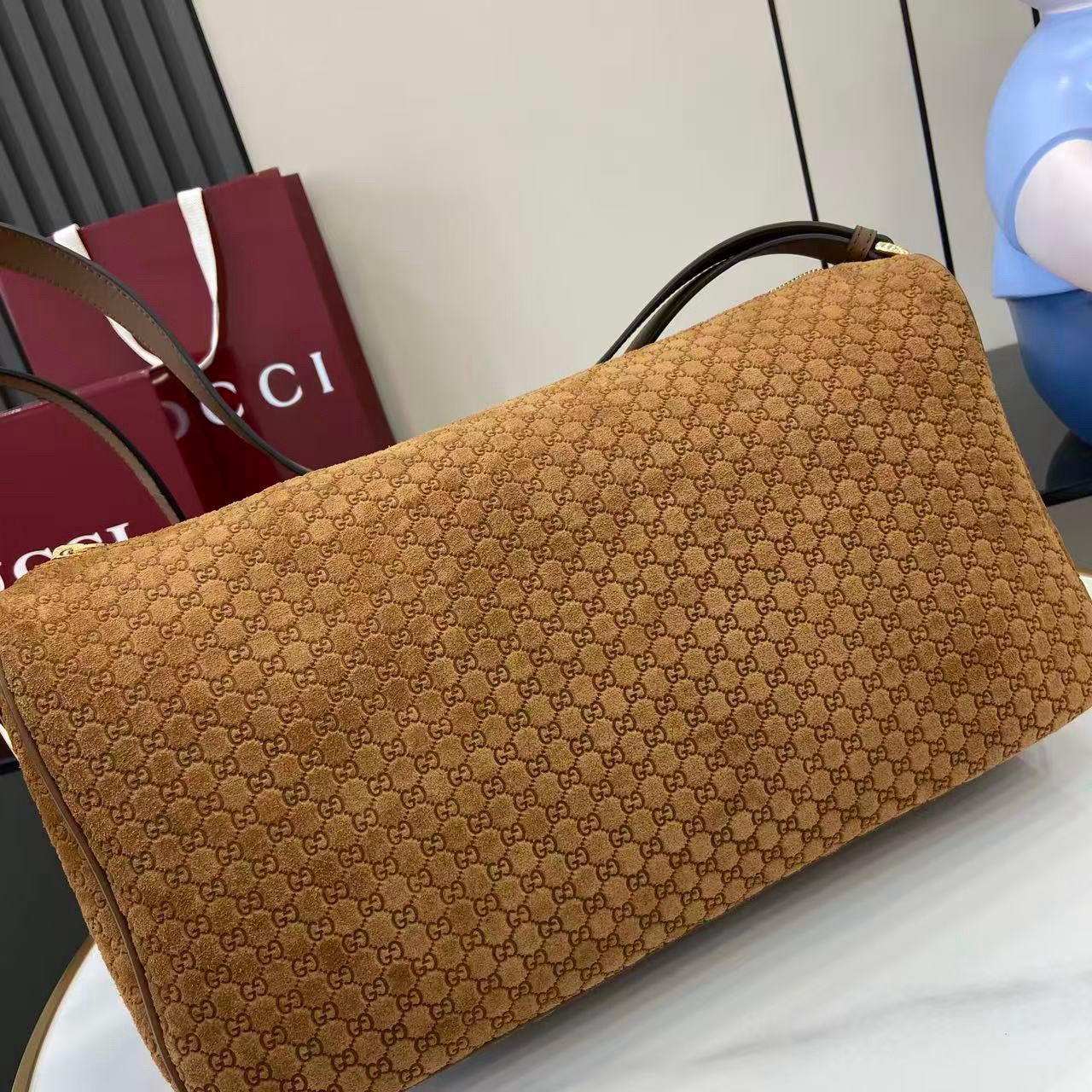 Gucci GG Shoulder Bag Canvas Brown .