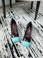 Chanel Cap-Toe Pump Preto e Verde Água .