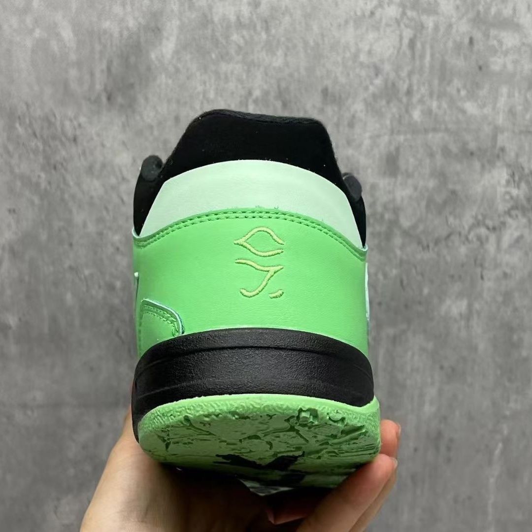 Jordan CJ1 T-Rexx x Travis Scott