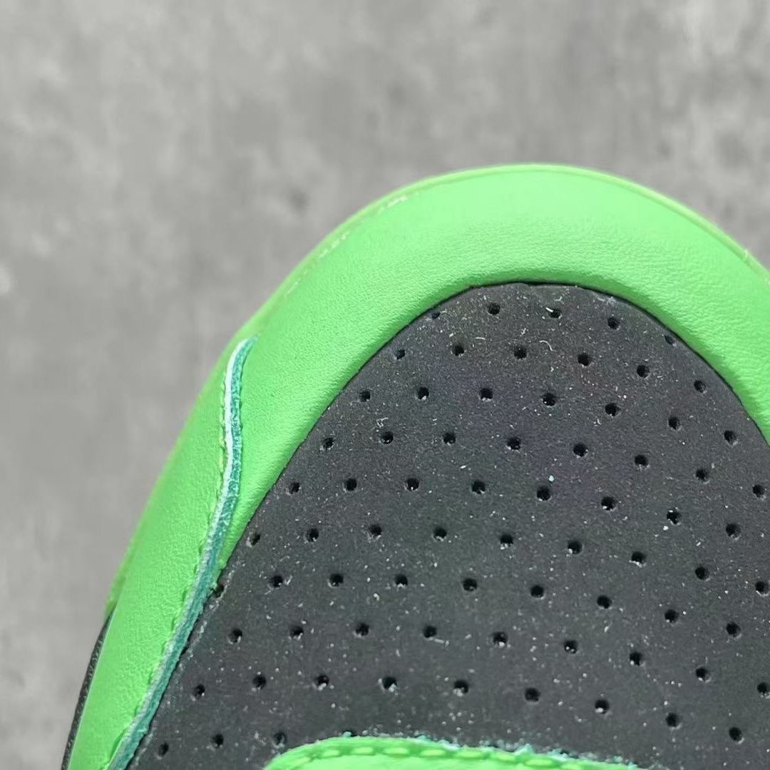 Jordan CJ1 T-Rexx x Travis Scott