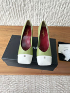 Chanel Cap-Toe Pump Verde e Branco. Salto 6,5 cm.