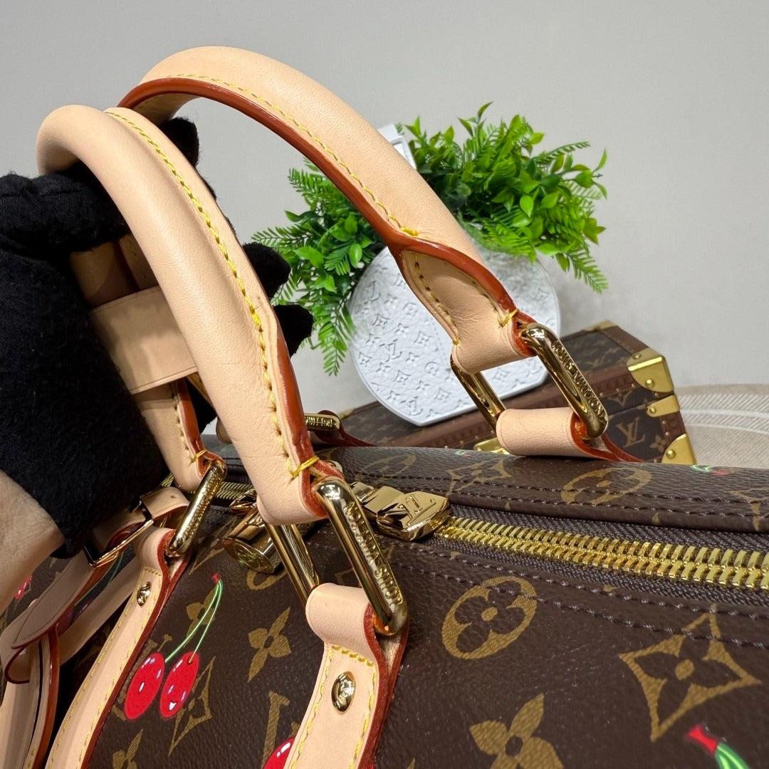 Louis Vuitton Keepall Bandoulière 45 Monogram Cherry .
