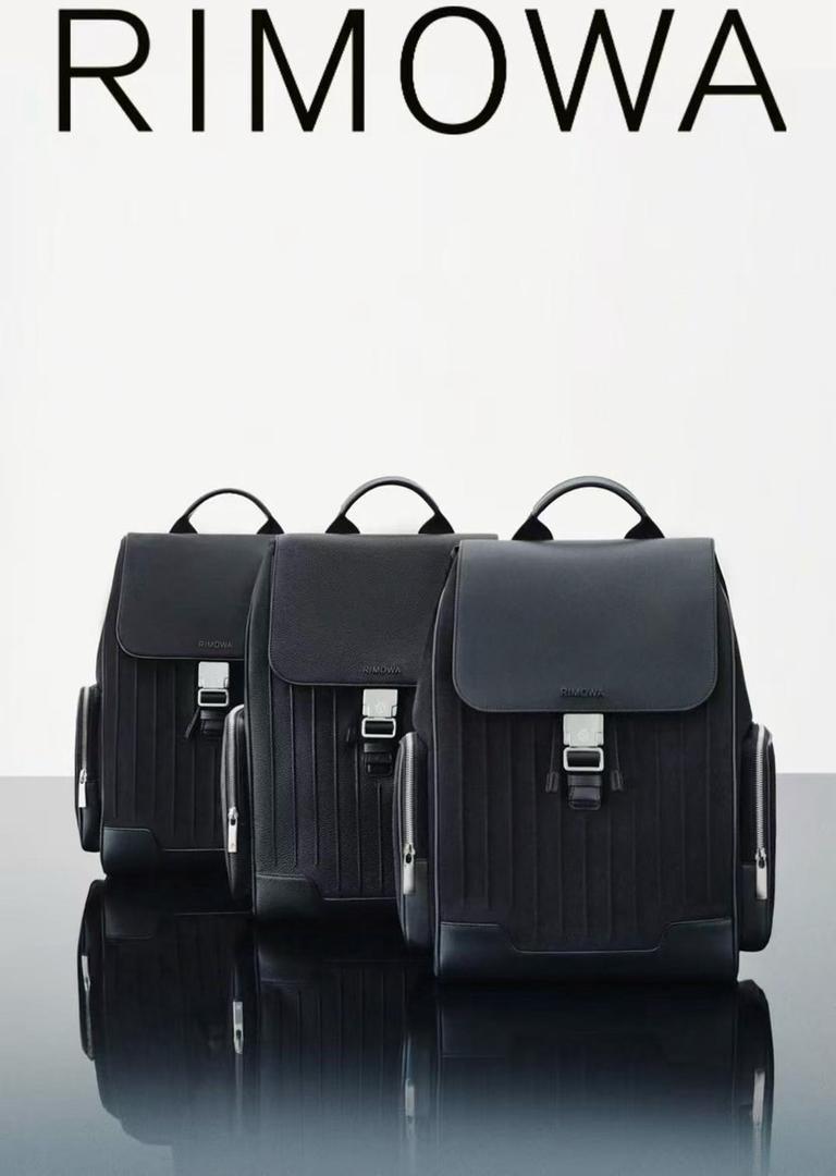 Mochila Rimowa Structured Leather Backpack Black .