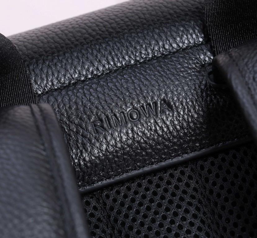 Mochila Rimowa Structured Leather Backpack Black .