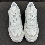 Valentino Garavani VLTN Band Sneaker Couro Branco .