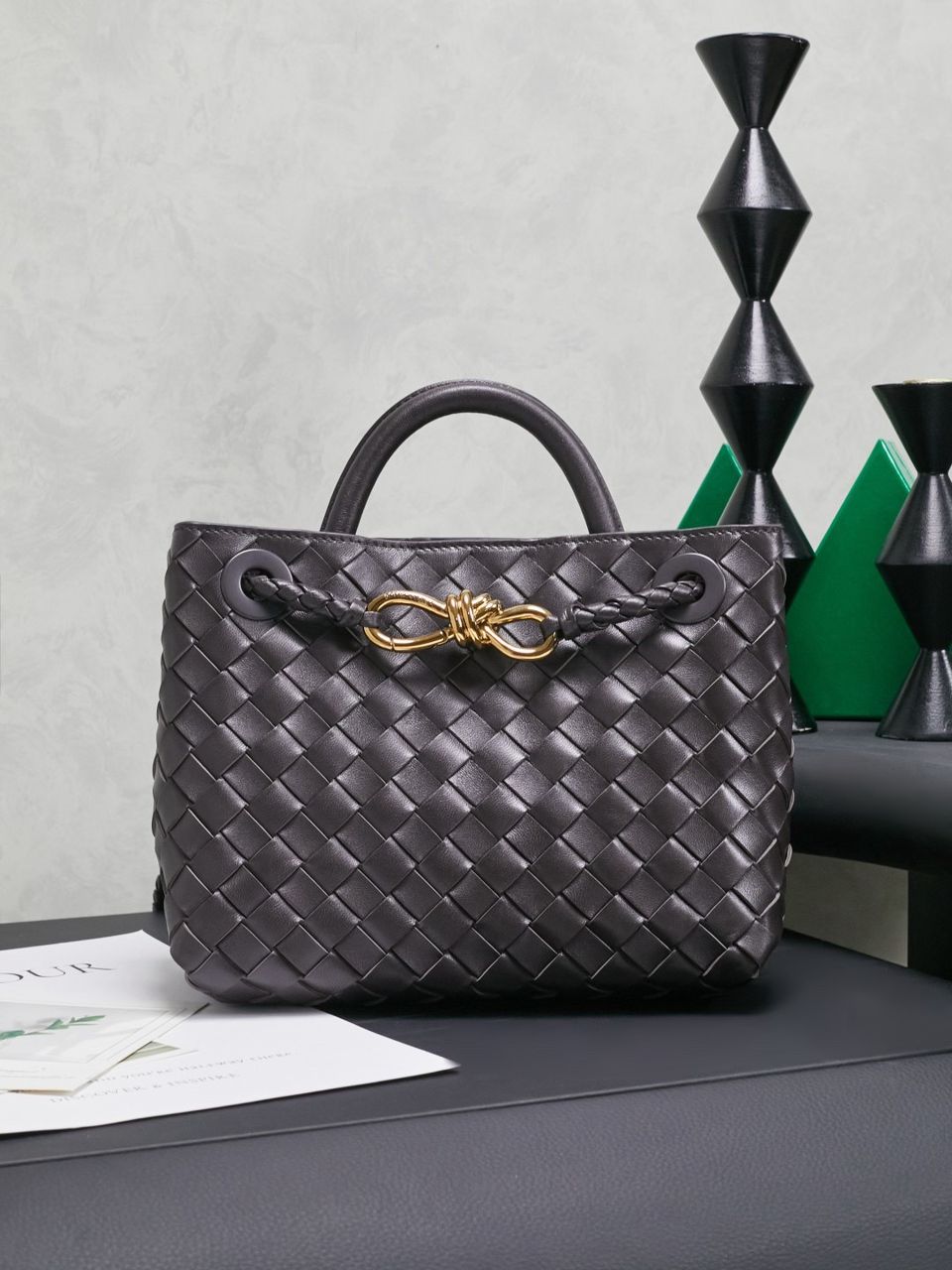 Bottega Veneta ダークグレー ケース Bottega Veneta – Manfrim Store